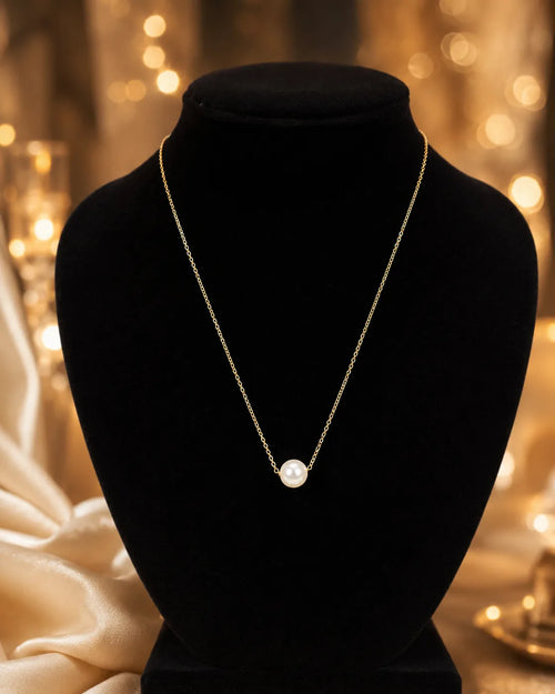 Classic Pearl Gold Necklace