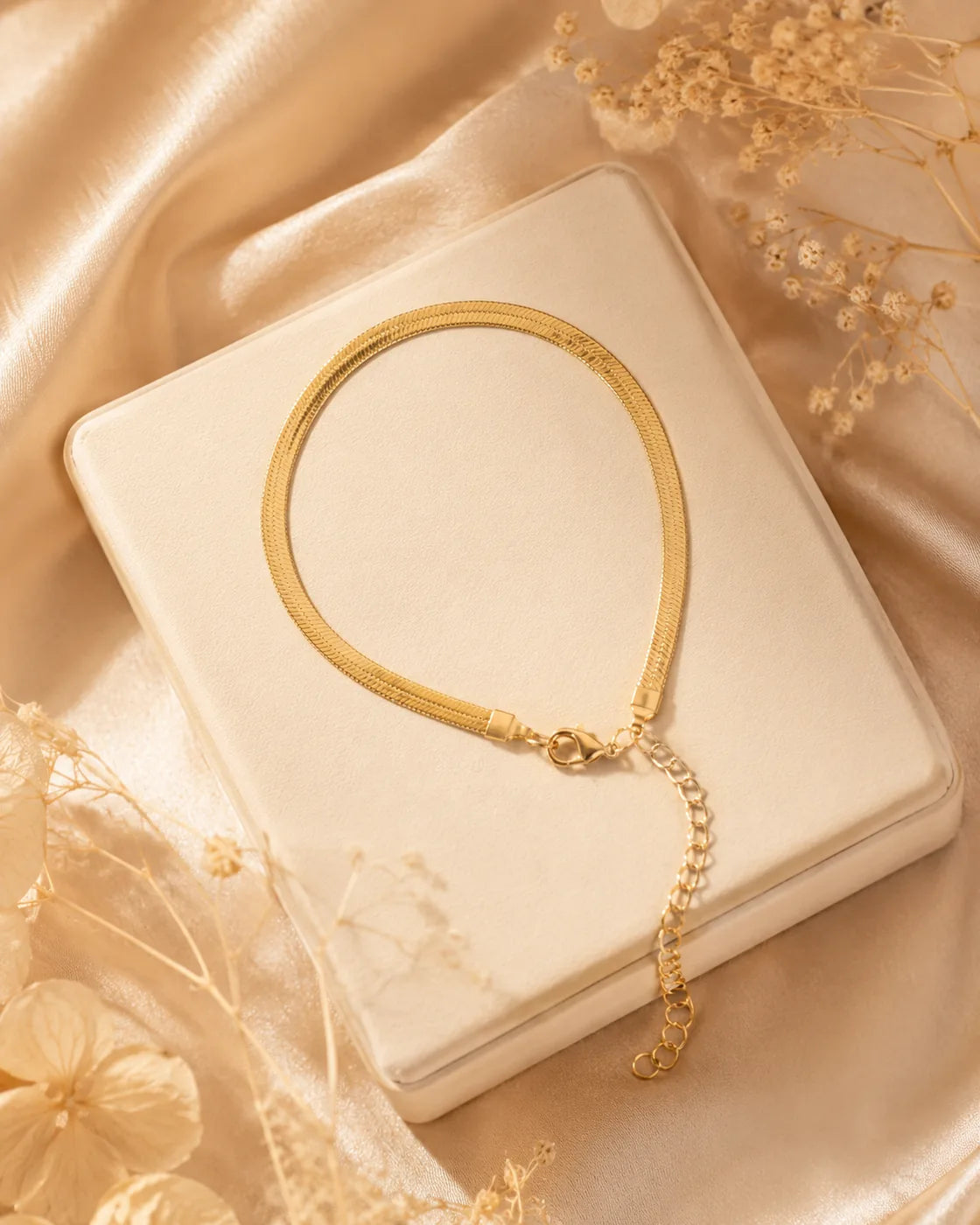 Golden Sleek Bracelet
