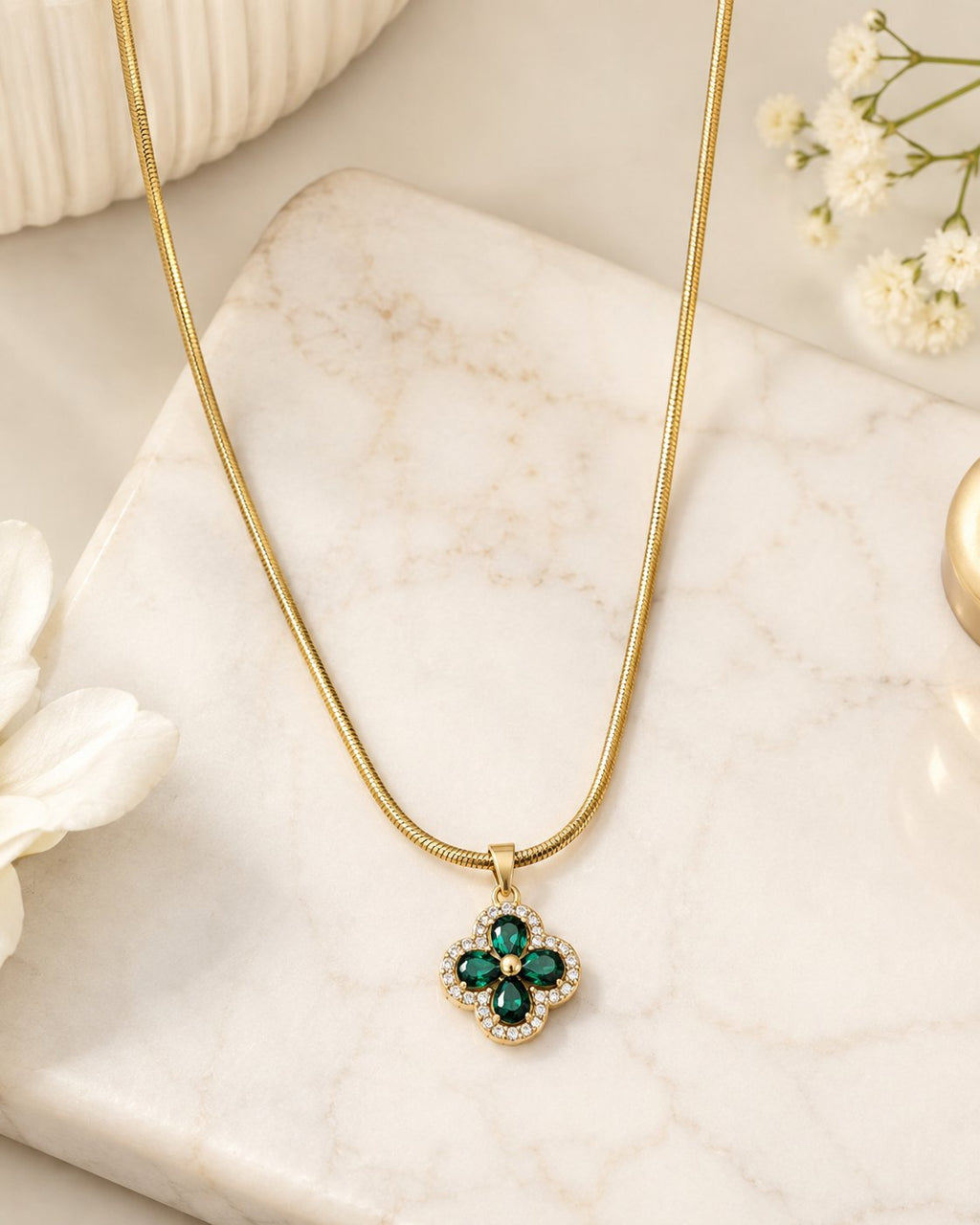 Emerald Clover Pendant Necklace