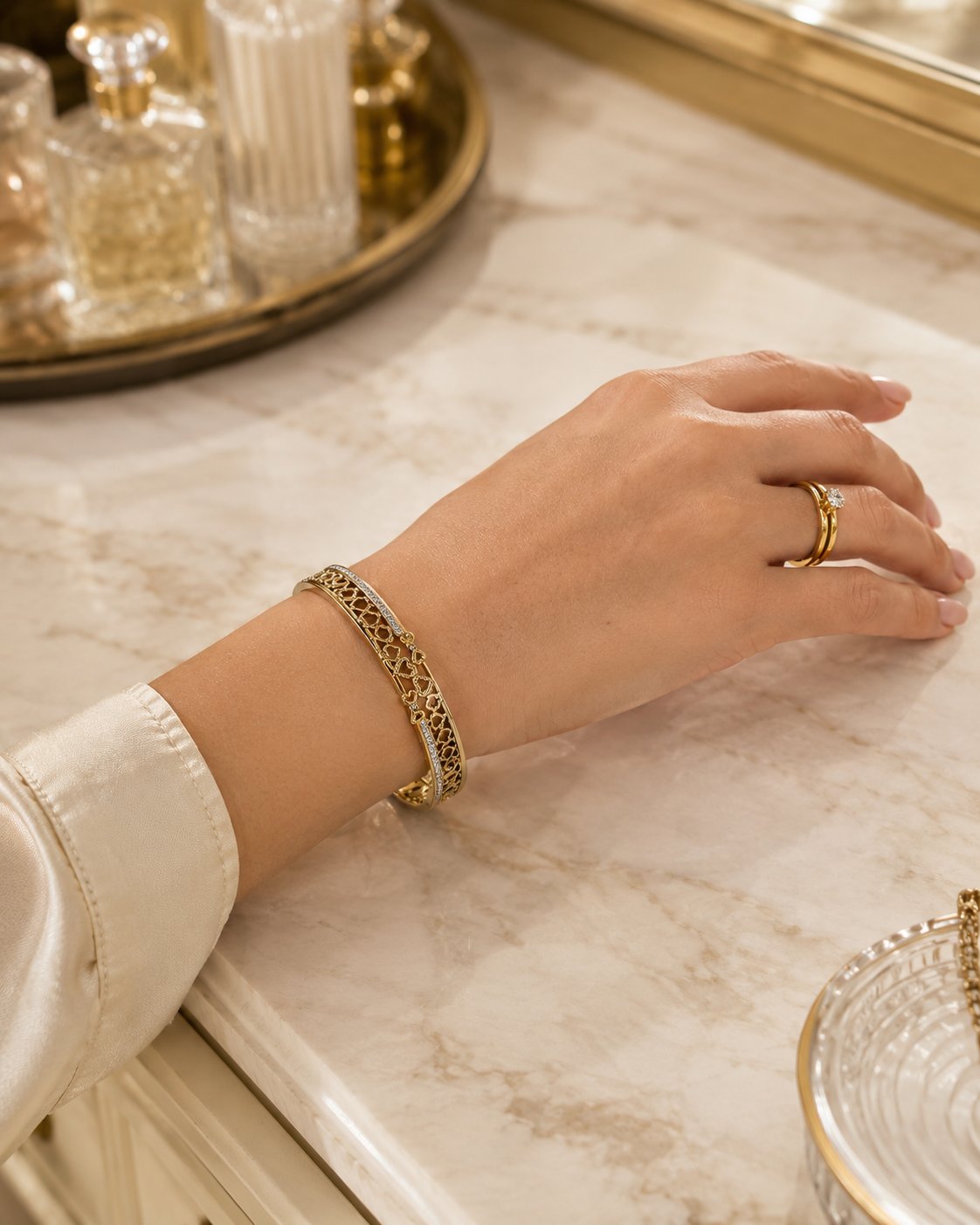 Love Lattice Crystal Bangle