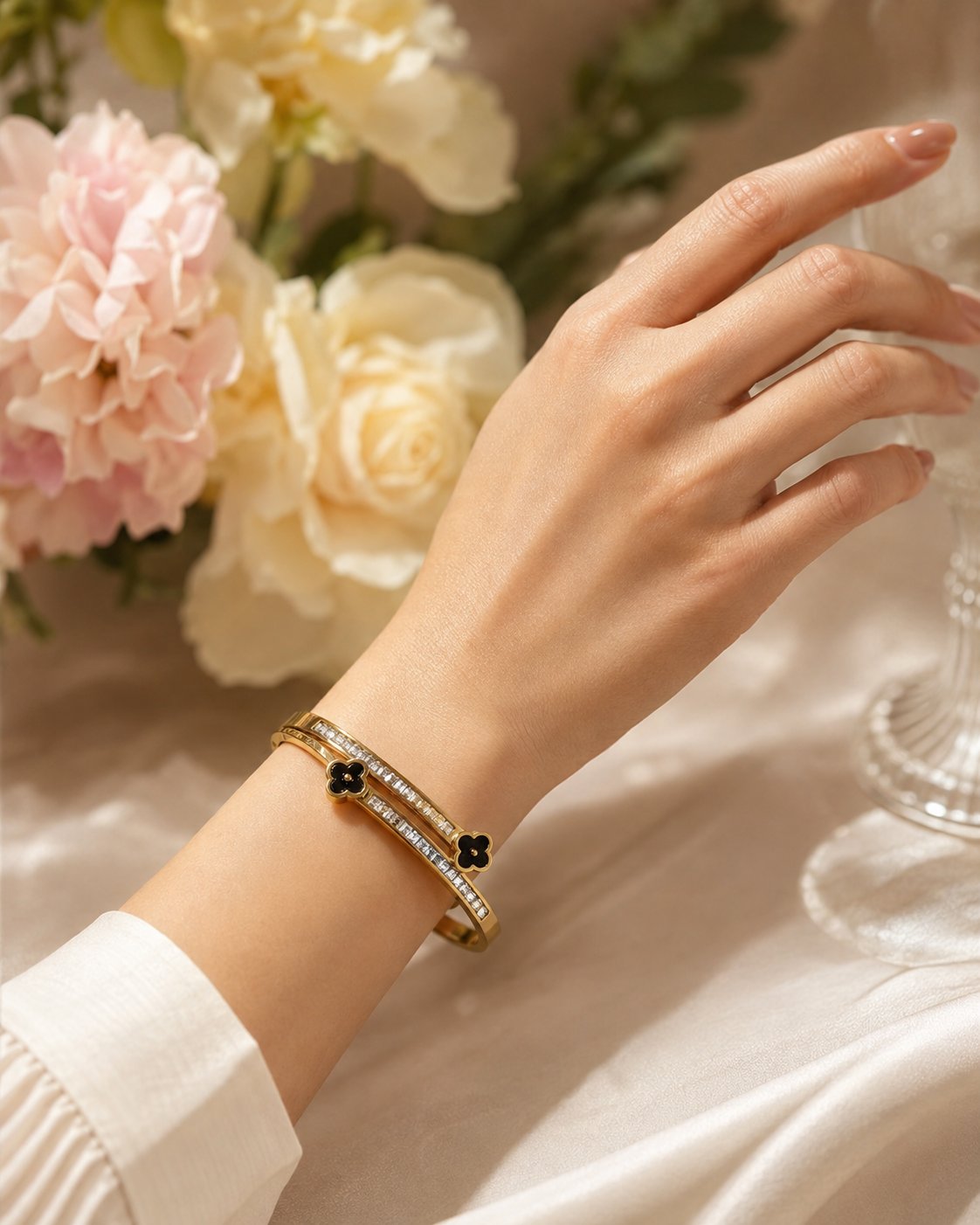 Midnight Clover Crossover Bangle