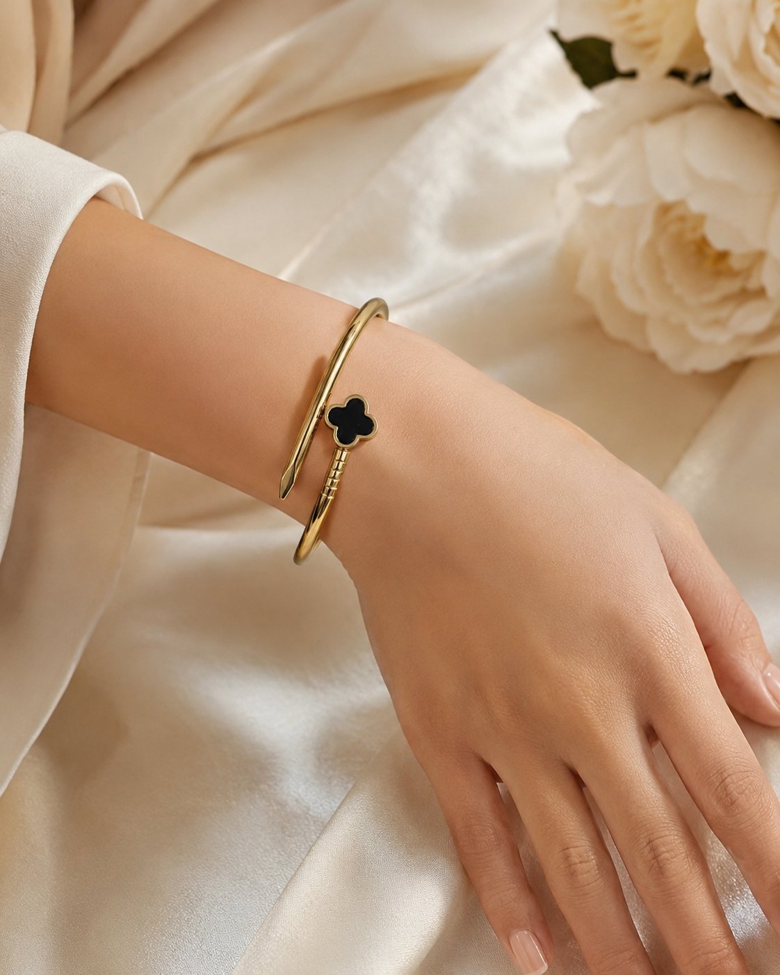 Midnight Clover Nail Cuff