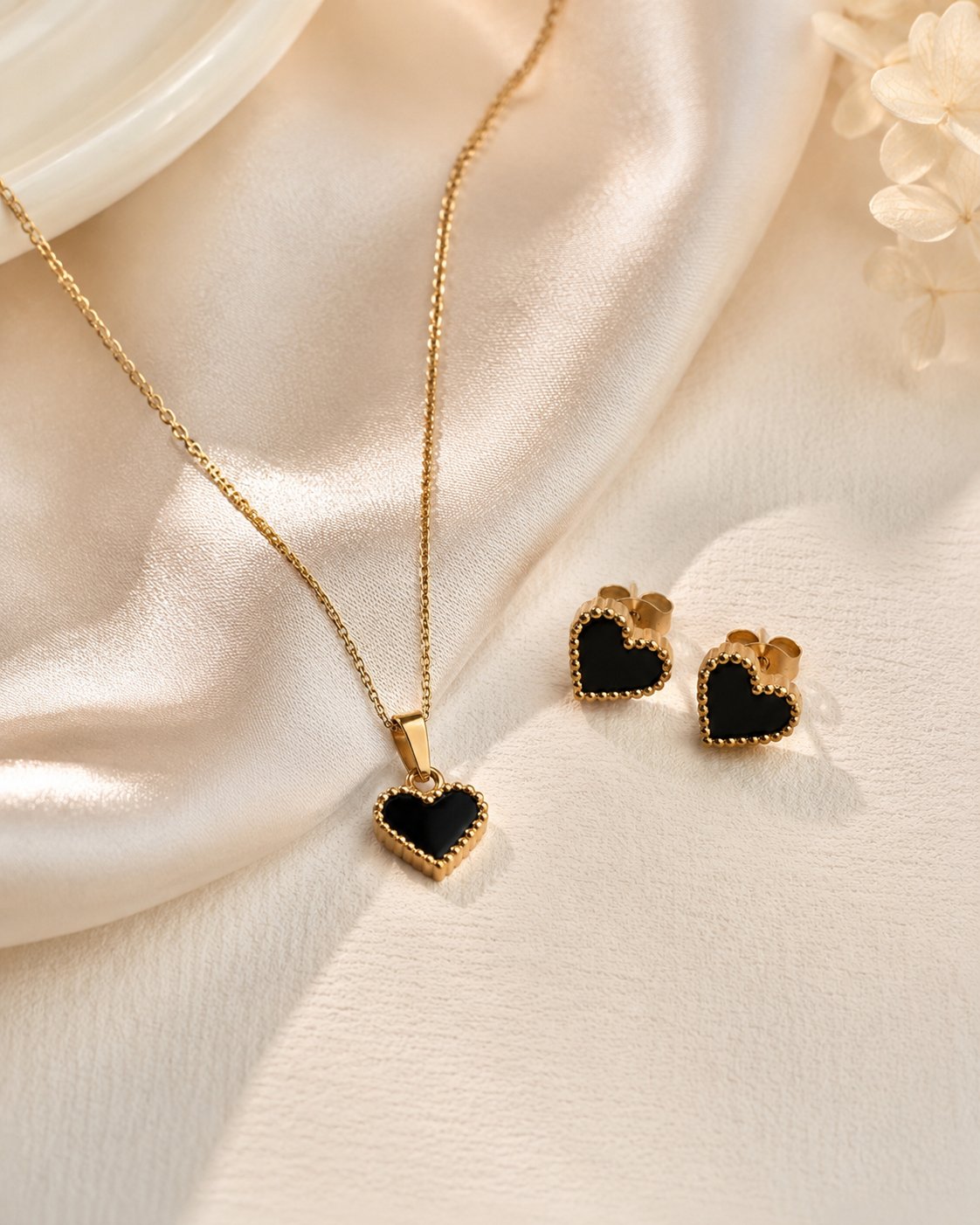 Noir Beaded Heart Necklace & Stud Set