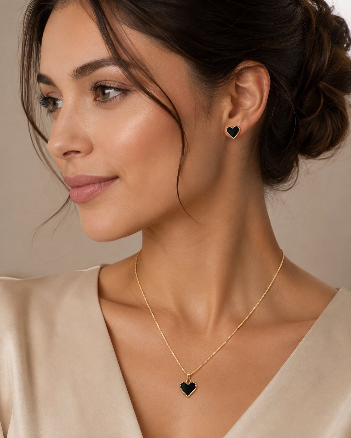 Noir Beaded Heart Necklace & Stud Set