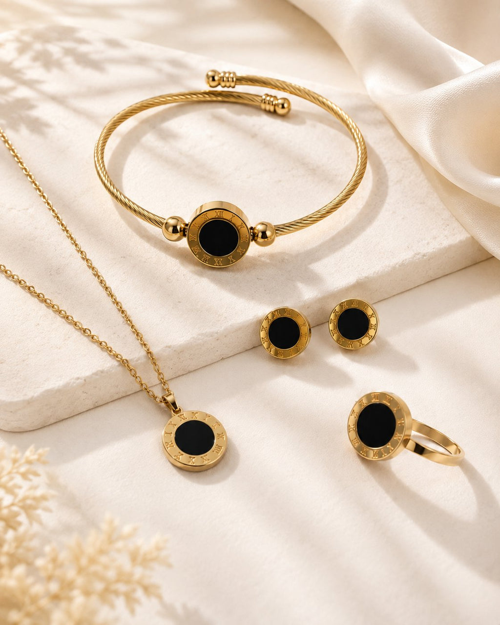 Roman Noir Four-Piece Jewelry Set