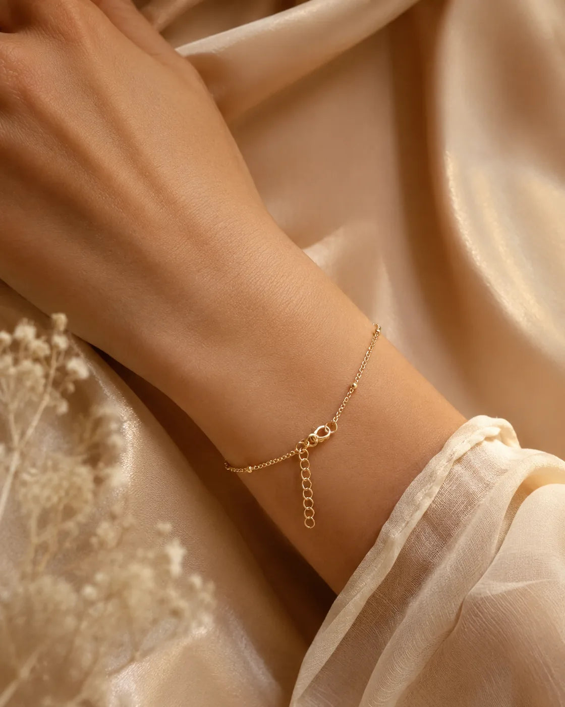 Dainty Gold Bead Bracelet