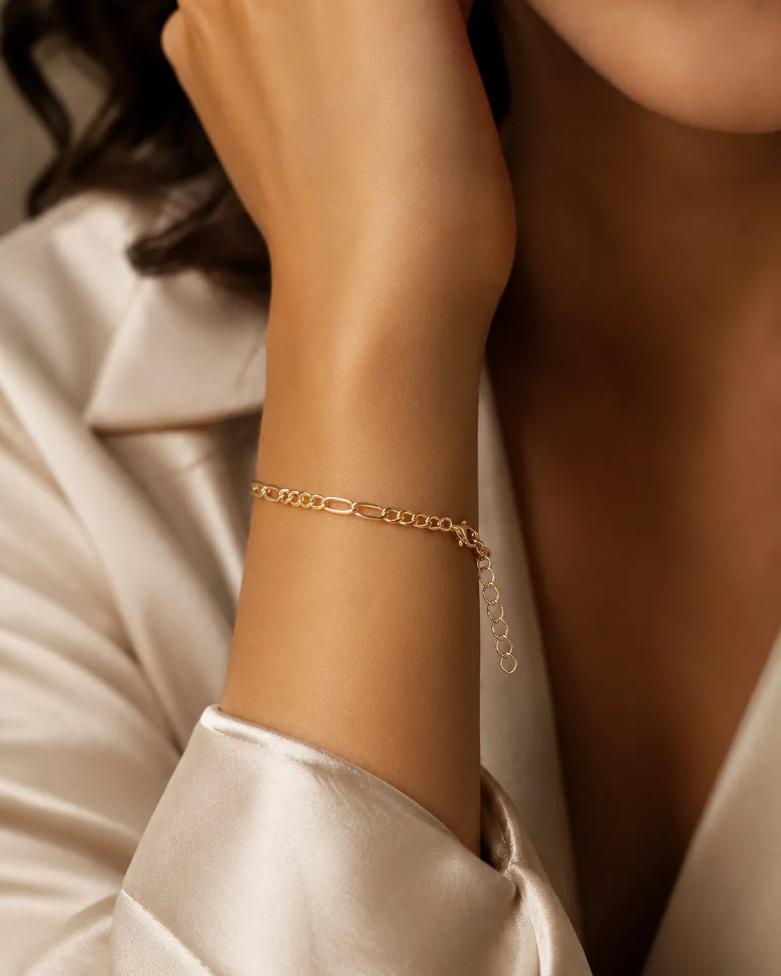 Golden Figaro Link Bracelet - image 2